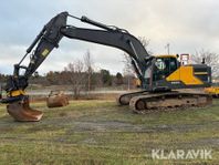 Grävmaskin Volvo EC300EL med tillbehör