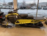 Ski-Doo Expedition Xtreme 900 ACE Turbo R