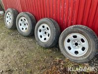 Däck 235/70R16 & Däck 225/75R16