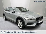 Volvo V60 Cross Country B4 AWD Diesel Core, Klimatpaket, Dra