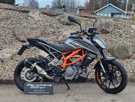 KTM 125 Duke -21