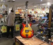 Begagnad Fender Coronado XII från 1968 hos Musikbörsen