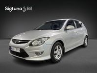 Hyundai i30 1.6 CRDi Automat 116hk / Nyservad