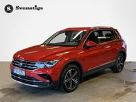 Volkswagen Tiguan Elegance eHybrid 245hk Drag B-kamera Massa