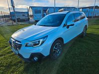 Subaru Outback 2.5 4WD / Dragkrok / Mvärmare / Skinn / Vhjul