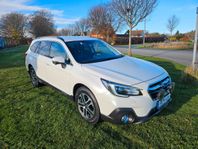 Subaru Outback 2.5 4WD / Dragkrok / Mvärmare / Skinn / Vhjul