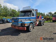 Lastväxlare Scania LS141 med 142 blue cab hytt