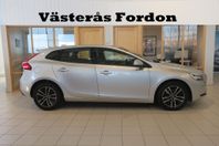 Volvo V40 D3 150hk Momentum VOC D-Värmare P-Sensorer LED
