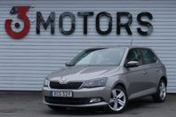 Skoda Fabia 1.0 TSI Style Carplay sensorer Låga mil