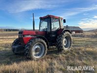 Traktor Case IH 1056 XL