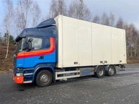 Skåplastbil V8 SCANIA R520LB6X2*4MNB