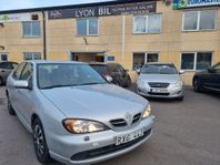 Nissan Primera Hatch 1.8 Euro 3 besiktigad låg mil