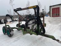 Farma skogsvagn T6 kran 3,8