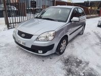 Kia Rio 1.4 , Automat