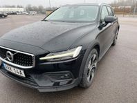 Volvo V60 Cross Country D4 AWD 190HK 4x4 Advanced Navi Aut