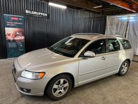 Volvo V50 D2 Momentum-Nybesiktad-SoV-MoKv-Drag