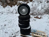 Vinterdäck 155/70R13 på fälg Leao 6st