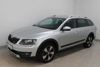 Skoda Octavia Scout 2.0 TDI 4x4 Premium Canton Värmare Drag