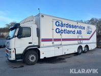 Lastbil med skåp Volvo FM9 300 6x2 butiksinre