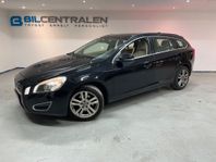 Volvo V60 D2 Momentum M-värmare tidur parksensorer Bak