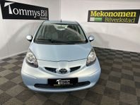 Toyota Aygo 5-dörrar 1.0 VVT-|ÅRSSKATT 360:-|NYBESS|LÅGMIL