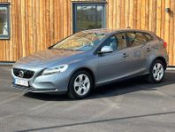 Volvo V40 D2 Geartronic Momentum,Navi,Volvo On Coll,Delskinn