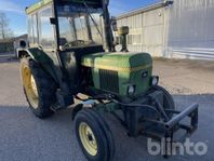 Traktor JOHN DEERE 1130 STD