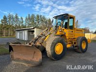 Hjullastare Volvo L90B med vikplog