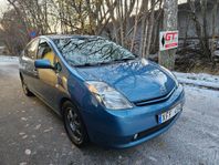 Toyota Prius 1.5 VVT-i + 3CM CVT Euro 4