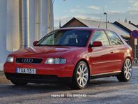 Audi A3 1.8 Turbo 20v Quattro S Line 225hk/2 Ägare/Ny Bes