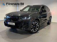 BMW iX3 Charged Paket Sätesminne Pano Farth. Backkamera Drag