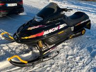 Ski-Doo Mach Z