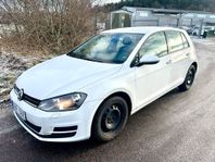 Volkswagen Golf 5-dörrar 1.2 TSI 2 brukare 426kr årsskatt!