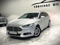 Ford Mondeo 2.0 TDCi / Titanium / Navi / Drag / Värmare / Eu