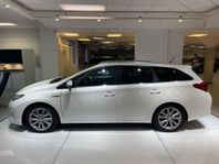 Toyota Auris Touring Sports Hybrid e-CVT Edition 50, v-hjul