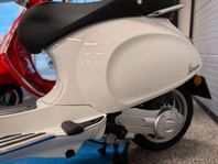 Vespa PRIMAVERA 50  BIANCO INNOCENTE