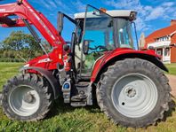 Massey Ferguson 5713s Dyna-4