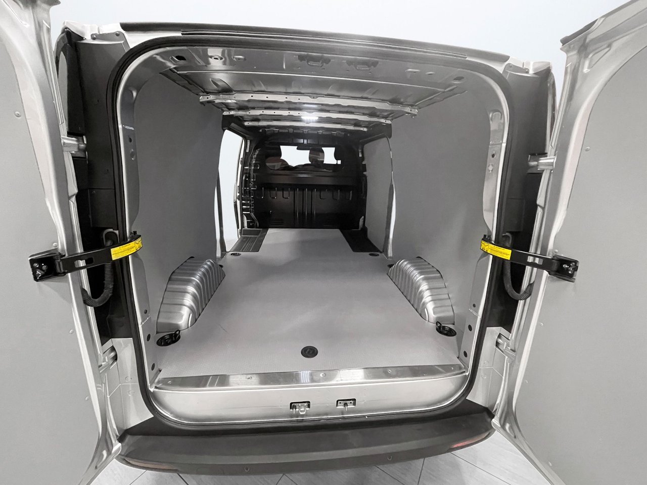 Maxus e-Deliver 7 88 kWh, 204hk, 2024