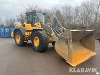 Hjullastare Volvo L120H med skopa