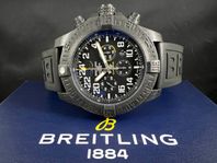 Breitling Avenger Hurricane Chrono XB1210 50mm Fullset