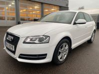 Audi A3 Sportback 1.6 TDI Attraction Comfort / Ny Kamrem