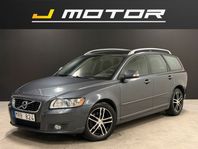 Volvo V50 D2 MOMENTUM SKINN 1-ÄGARE FINT SKICK 115HK