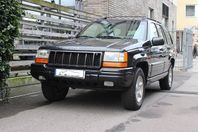 Jeep Grand Cherokee 5.9 V8 4WD LIMITED LX Jubileumsmodell