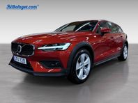 Volvo V60 Cross Country B4 AWD Diesel Plus