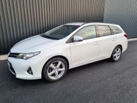 Toyota Auris Kombi 1.6 Bensin 132 Hk Manuell Sports Edition