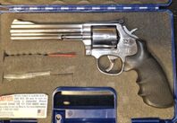 SMITH & WESSON 686-3 .357/38SPECIAL REVOLVER