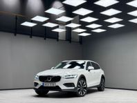 Volvo V60 Cross Country B4 AWD Momentum/VOC/Drag/Navi/H&K