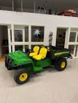 John Deere TE gator