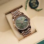 Rolex Day-Date 40 | Olive Green | 18k Roséguld | 2021 | NY