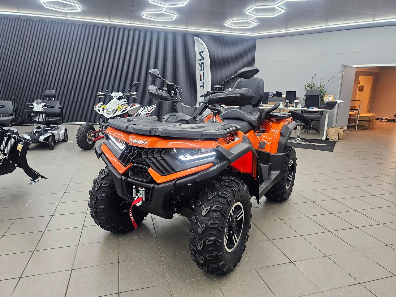 Loncin Xwolf 700 Lång - Plogp...